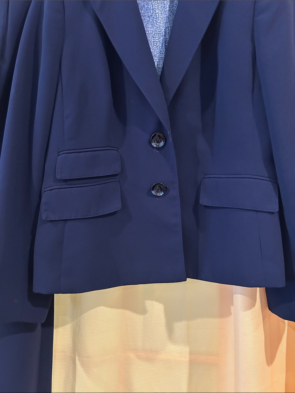 Kasper Navy Women's Two-Piece Pantsuit Blazer & Trousers - Picture 4 of 5